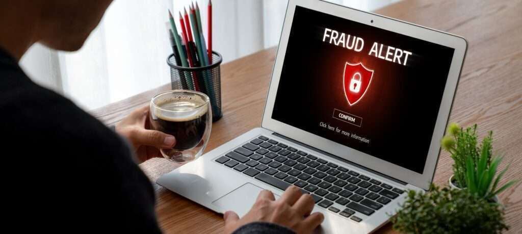 cyber security software show alert cyber attack protection snugly (1) (1)